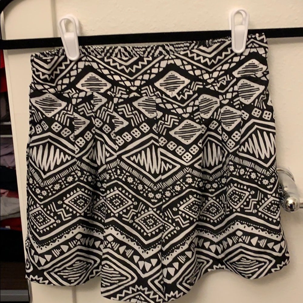 patterned flowy shorts